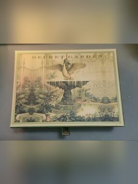 Vintage Secret Garden Floral Scented Beautiful Bar Soap Set In Trinket Box